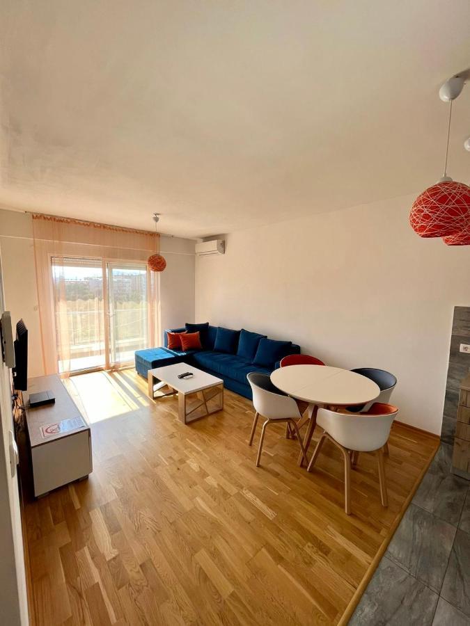 Z Apartment 포드고리차 외부 사진